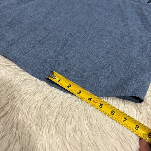 COLUMBIA Size L Blue Chambray Button Up Collared vented hiking shirt - Picture 5 of 12